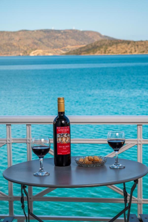 Margarita'S Seafront Luxury Apartment Elounda Dış mekan fotoğraf