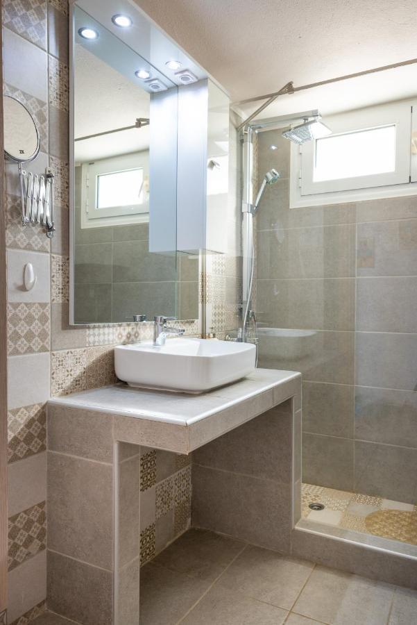 Margarita'S Seafront Luxury Apartment Elounda Dış mekan fotoğraf
